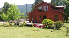 Pucón, casa grande aislada en parcela camino a las termas